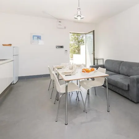 10 Apartment San Cataldo (Apulia)